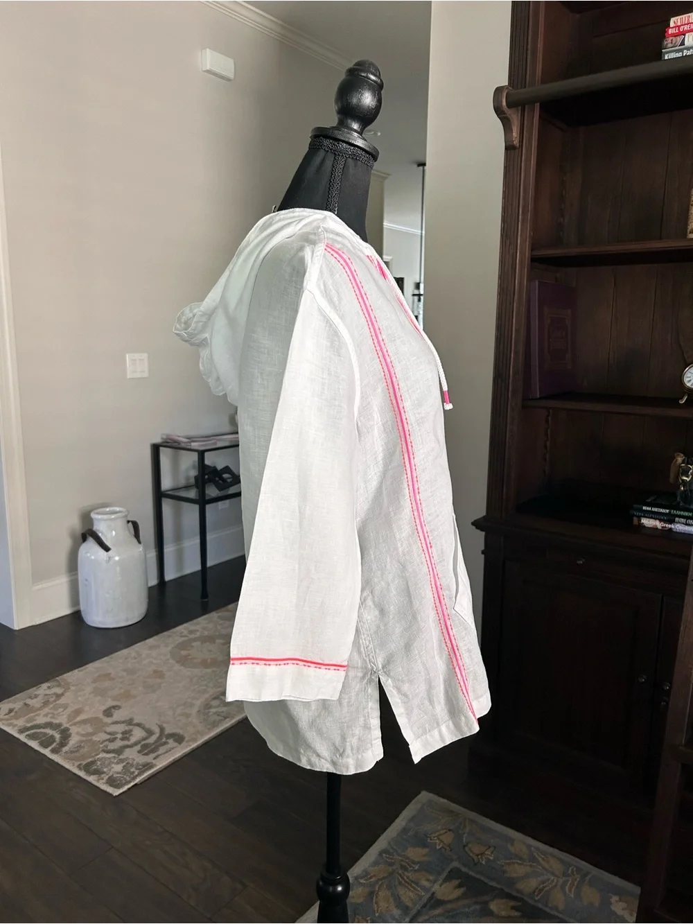 Tommy Bahama linen hooded embroidered tunic